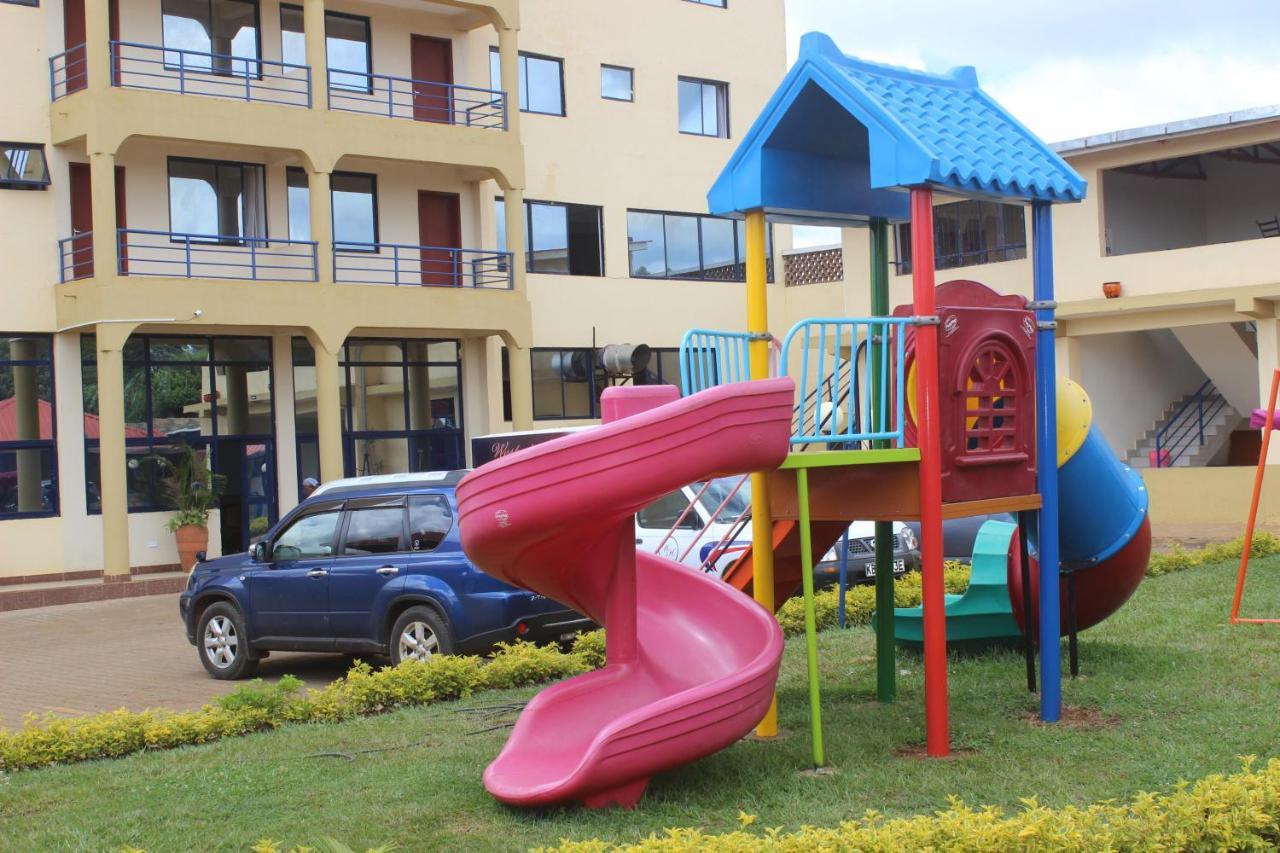 Meru Paramount Екстериор снимка